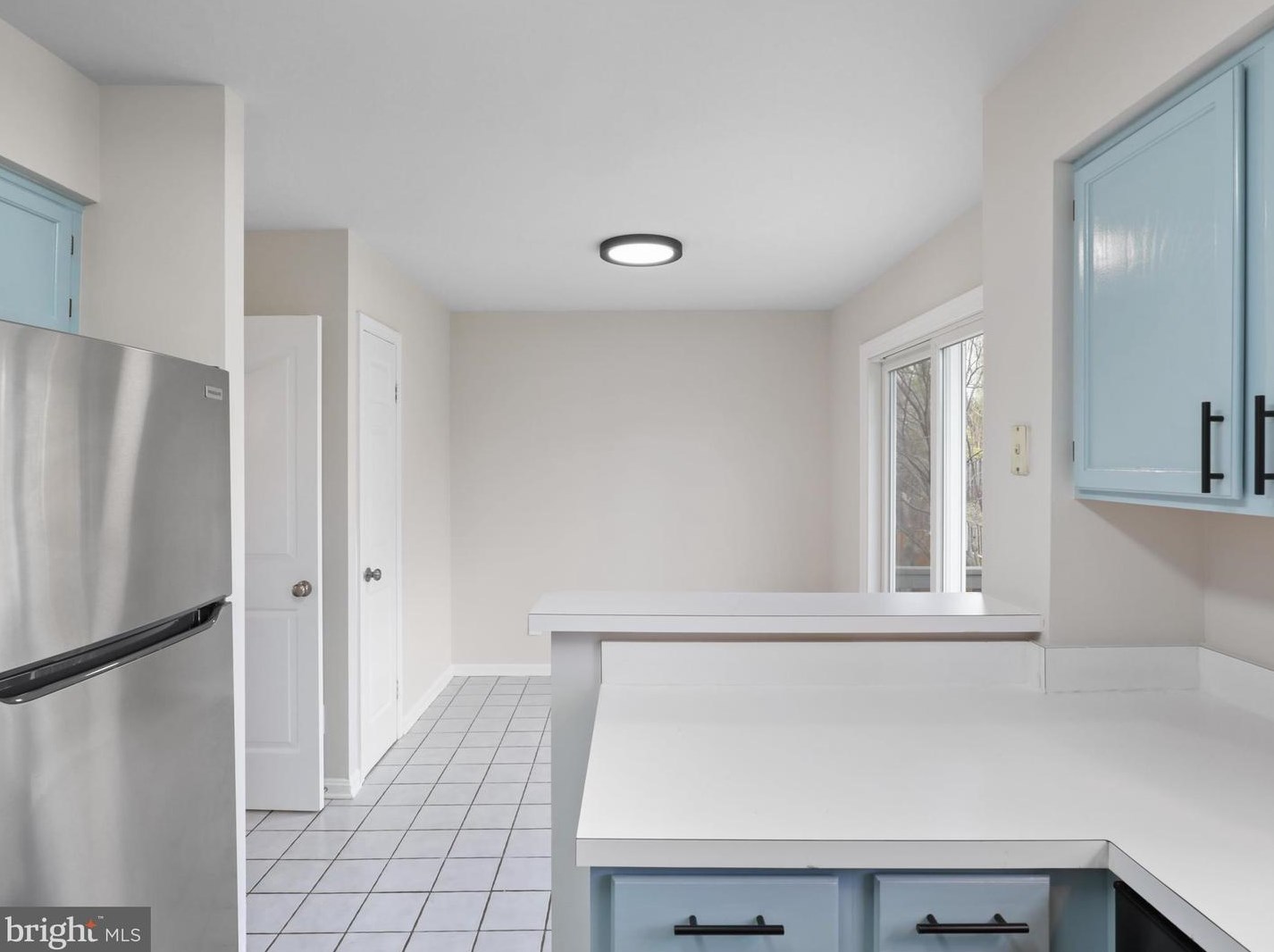 137 Coppermill Dr, Warrenton VA  20186-2138 exterior
