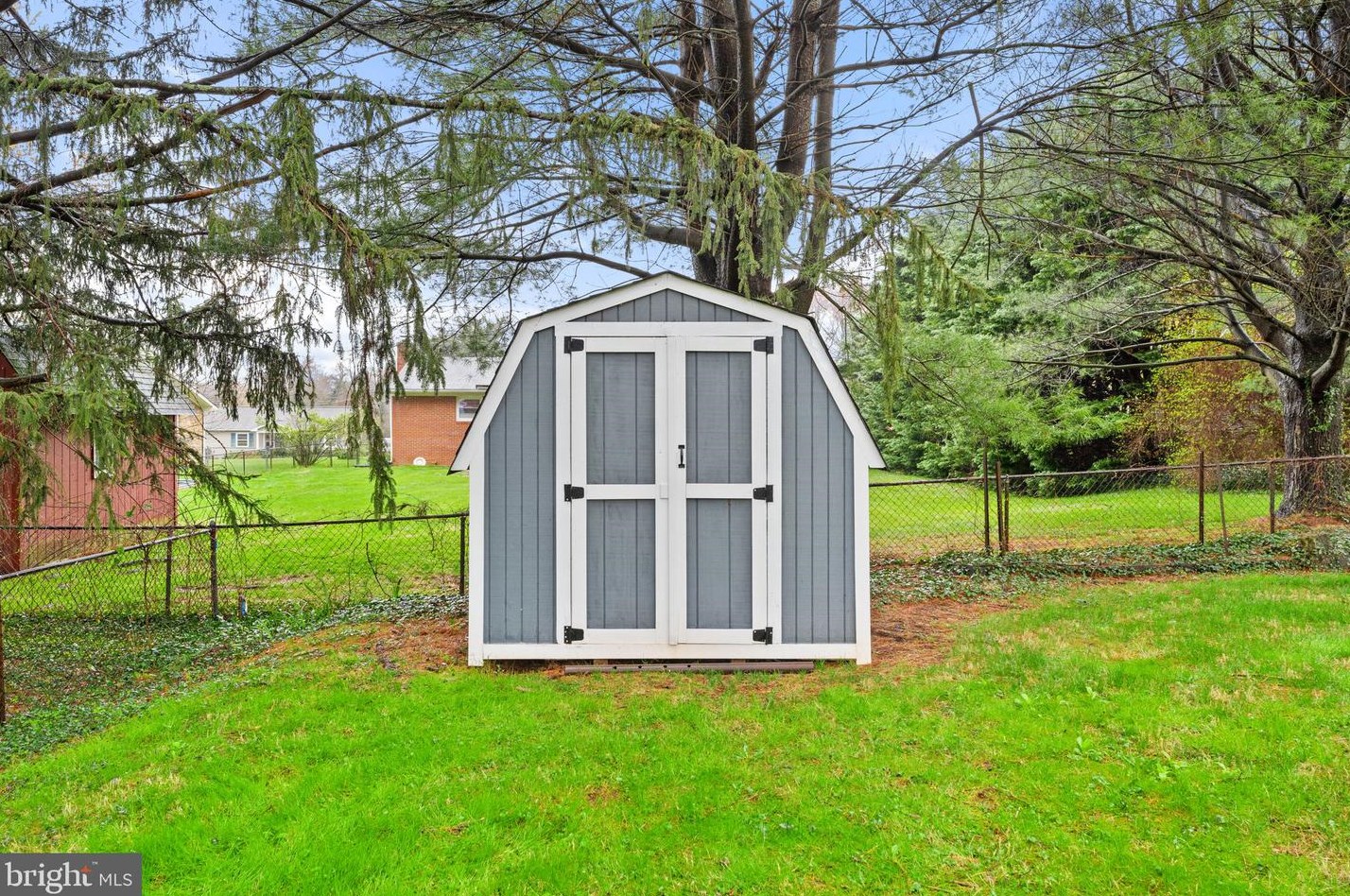 140 Frazier Rd, Warrenton VA  20186-2703 exterior