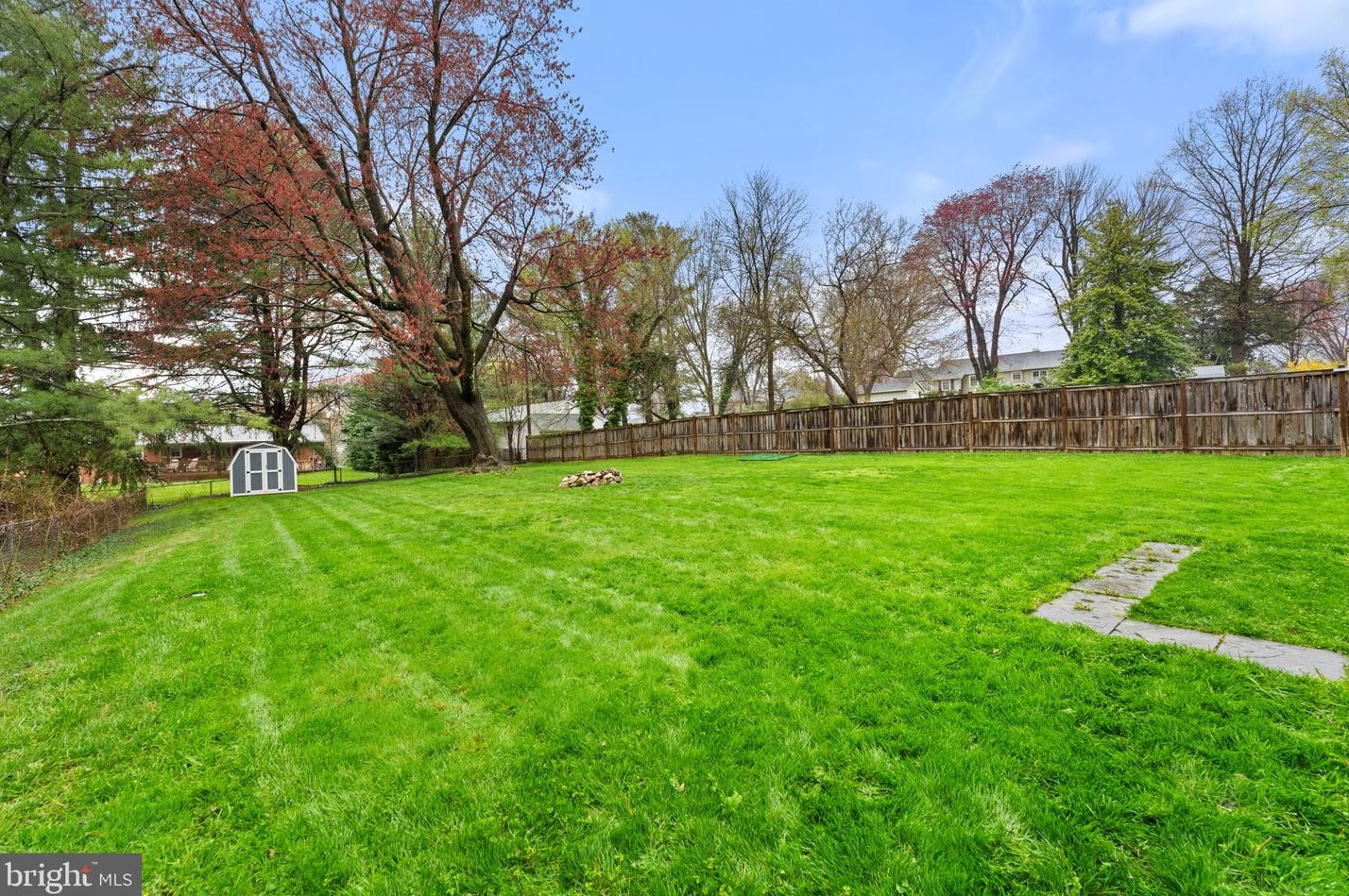 140 Frazier Rd, Warrenton VA  20186-2703 exterior