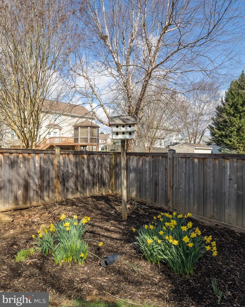 290 Gay Rd, Warrenton VA  20186-2310 exterior