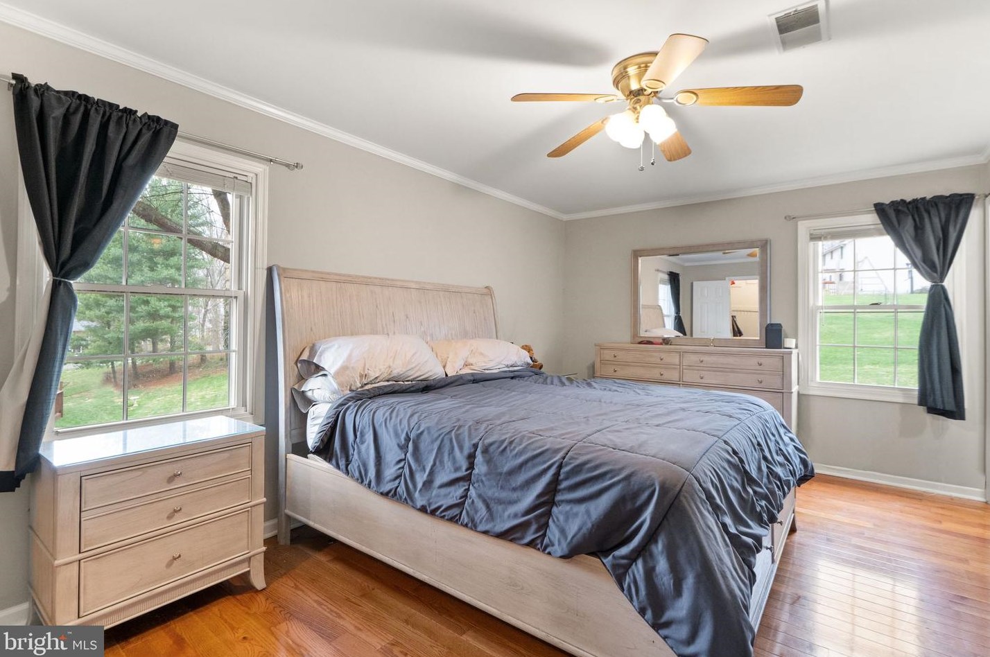 7312 Marr Dr, Warrenton VA  20187-2226 exterior