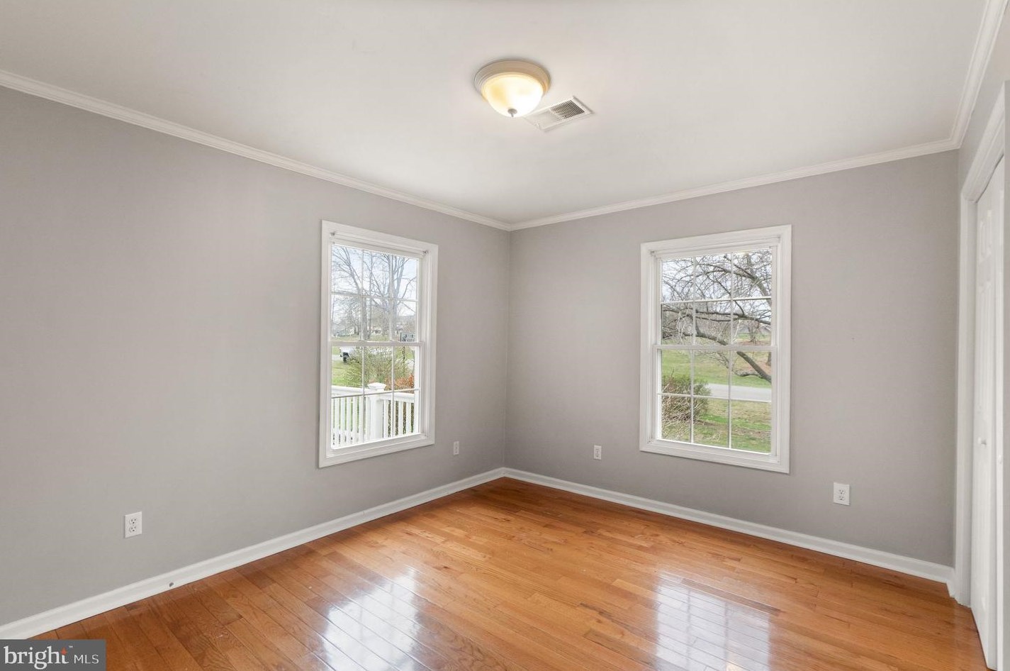 7312 Marr Dr, Warrenton VA  20187-2226 exterior