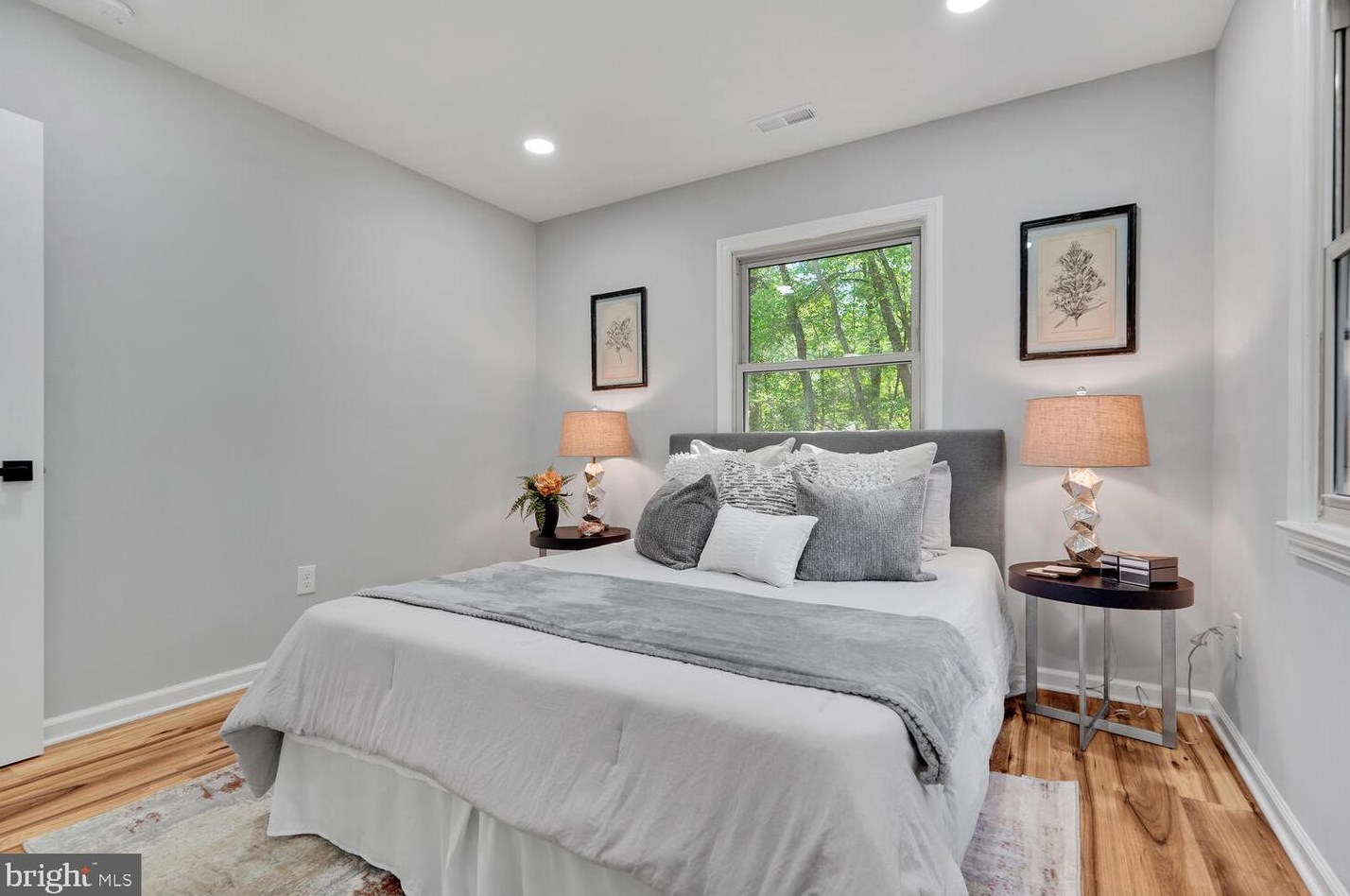 8352 Kines Rd, Warrenton VA  20187-8316 exterior