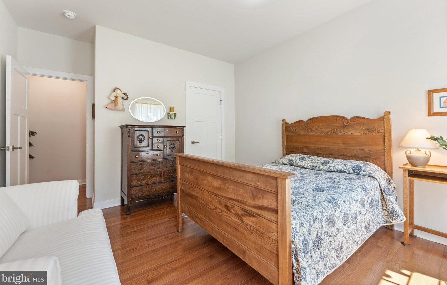 6490 Bob White Dr, Warrenton VA  20187-4705 exterior