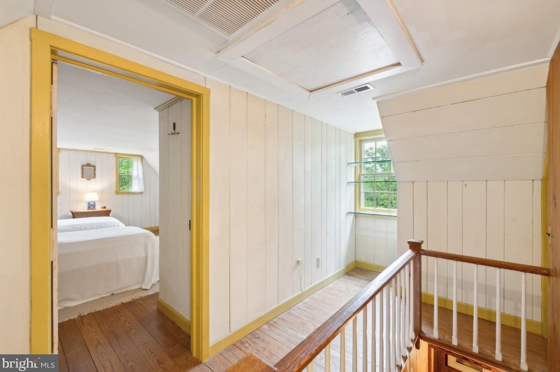 6361 Pilgrims Rst Rd, Warrenton VA  20187-2850 exterior