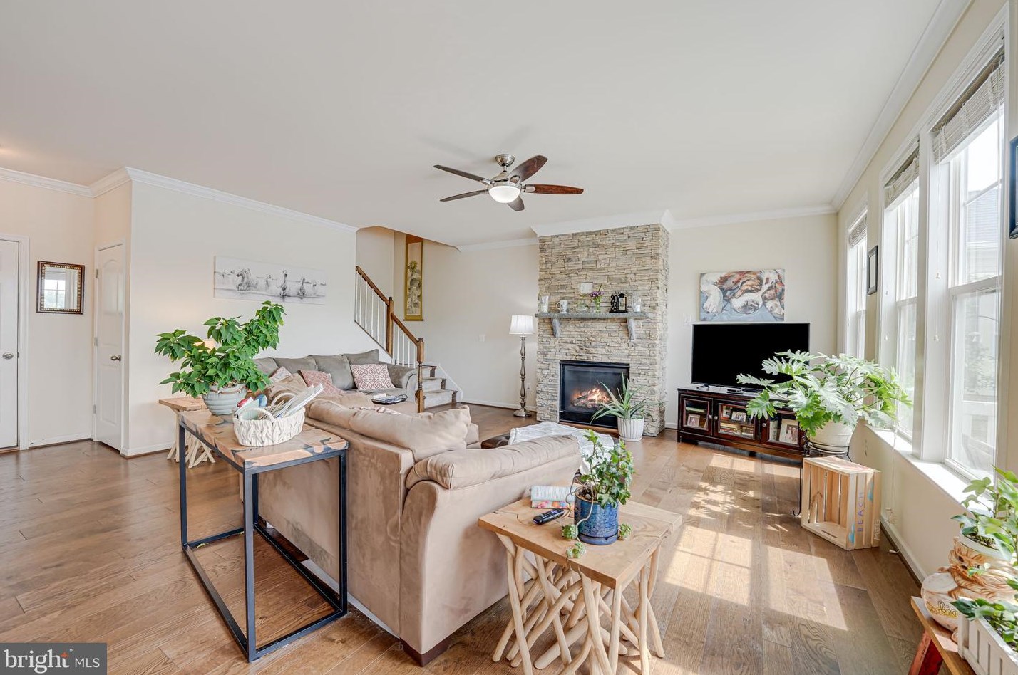 7122 Lk Dr, Warrenton VA  20187 exterior
