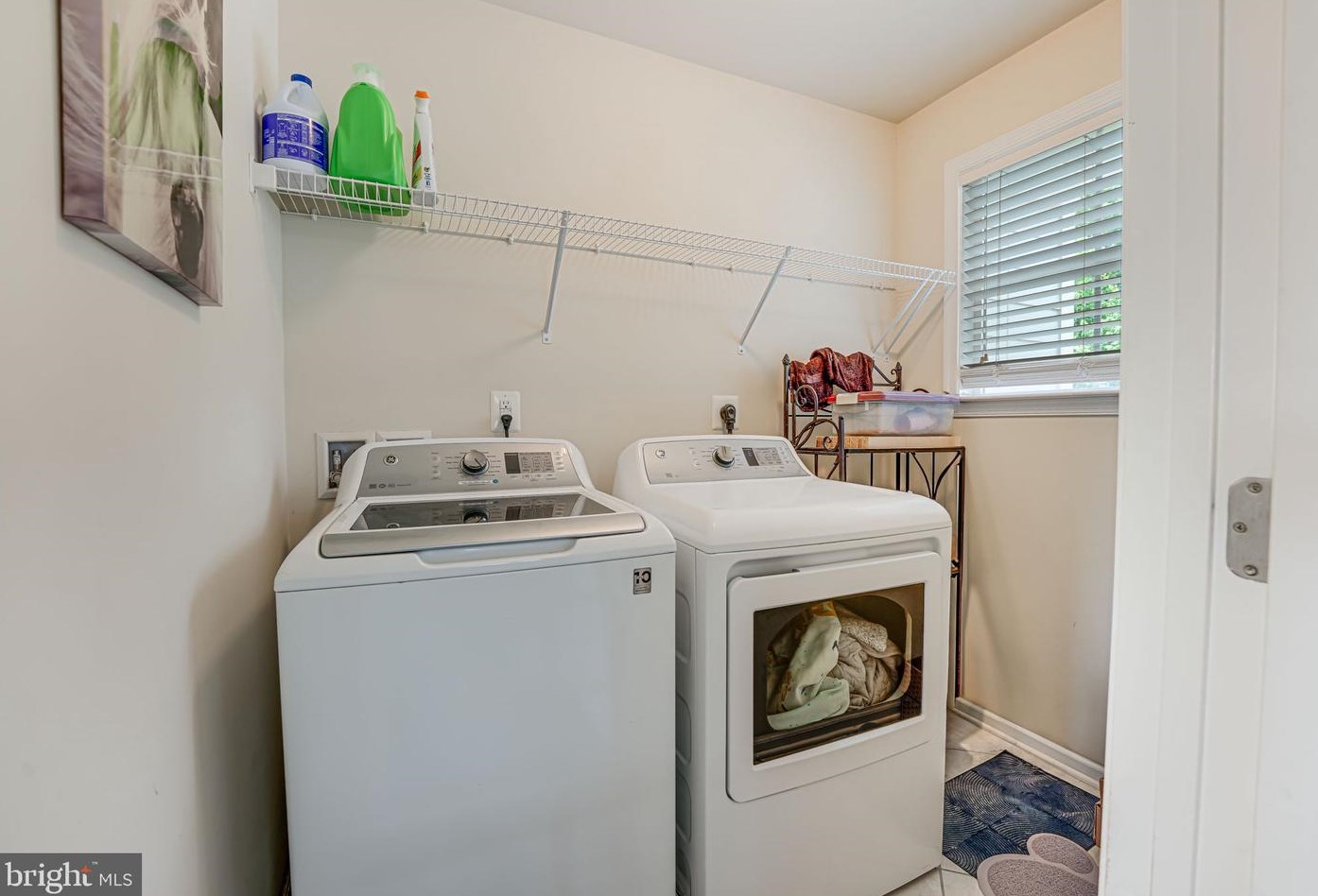 7122 Lk Dr, Warrenton VA  20187 exterior