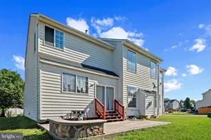 10853 King Nobel Ln, Bealeton, VA 22712 - Photo 5