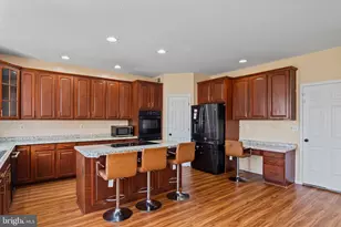 10853 King Nobel Ln, Bealeton, VA 22712 - Photo 9