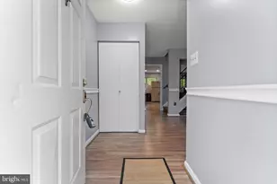 13 Aviary St, Warrenton, VA 20186 - Photo 5