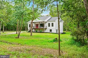 9653 Woodbrook Ln, Midland, VA 22728 - Photo 5