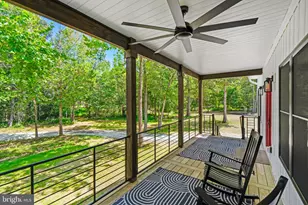 9653 Woodbrook Ln, Midland, VA 22728 - Photo 9