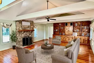 7038 Beaconsfield Ln, Warrenton, VA 20187 - Photo 3