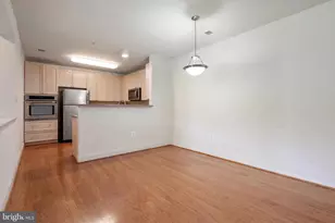 6704 Holly Farm Ln, Warrenton, VA 20187 - Photo 11