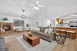 8406 Springs Way Pl, Warrenton, VA 20186 - Photo 11