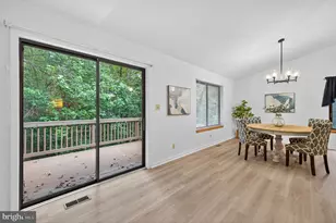 8406 Springs Way Pl, Warrenton, VA 20186 - Photo 9