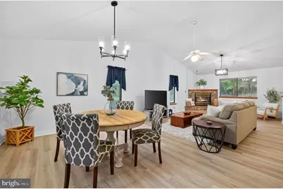 8406 Springs Way Place, Warrenton, VA 20186 - Photo 15