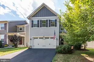 7116 Lake Dr, Warrenton, VA 20187 - Photo 11