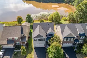 7116 Lake Dr, Warrenton, VA 20187 - Photo 3