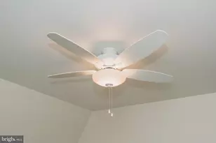 380 Broadview Ave, Warrenton, VA 20186 - Photo 9