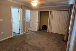 573 Highland Towne Ln, Warrenton, VA 20186 - Photo 11