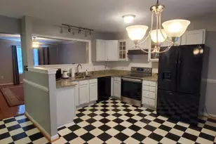 573 Highland Towne Ln, Warrenton, VA 20186 - Photo 3