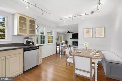 7329 Fleetwood Court, Warrenton, VA 20187 - Photo 17