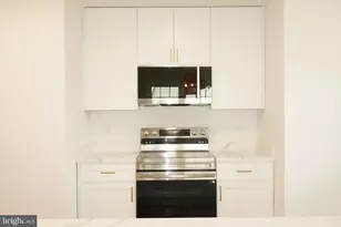 7212 Princess Anne Ct, Warrenton, VA 20187 - Photo 11