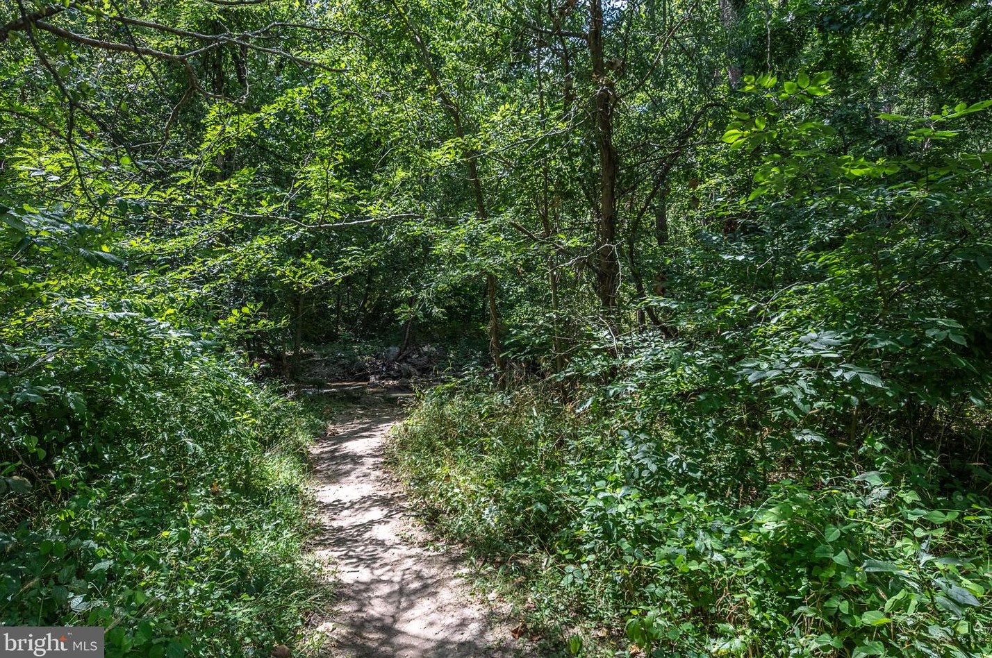 113 Waterford Ln, Winchester VA  22602-6220 exterior