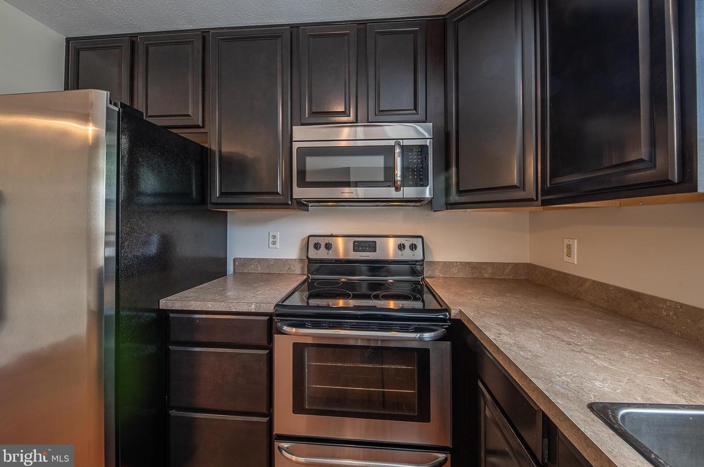 113 Waterford Ln, Winchester VA  22602-6220 exterior