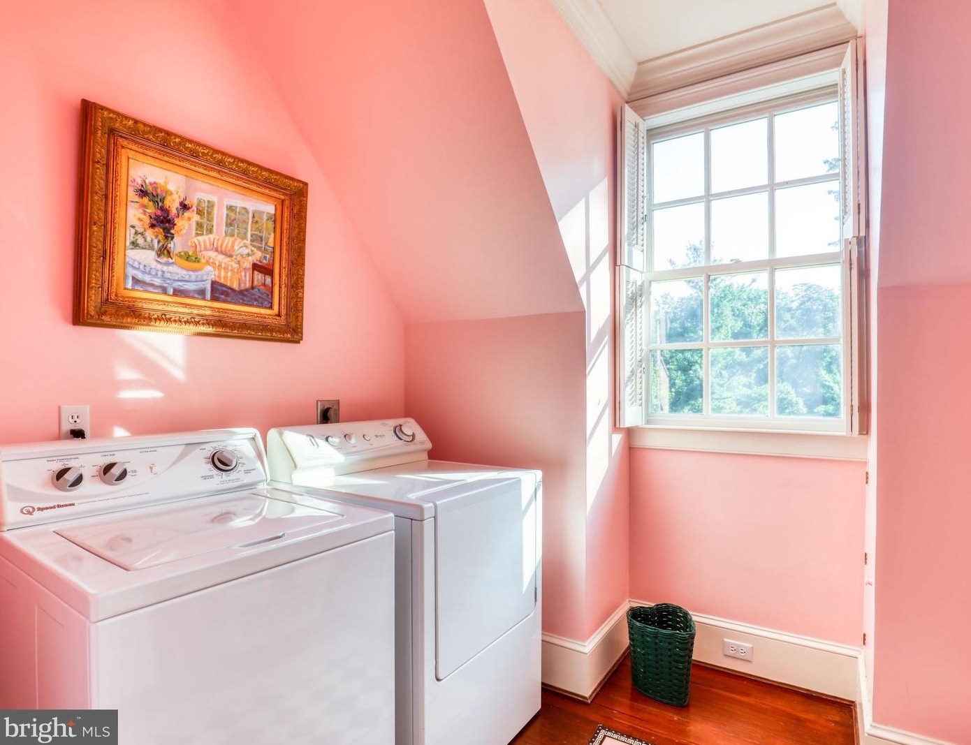 261 Merrifield Ln, Winchester VA 22602-2305 exterior