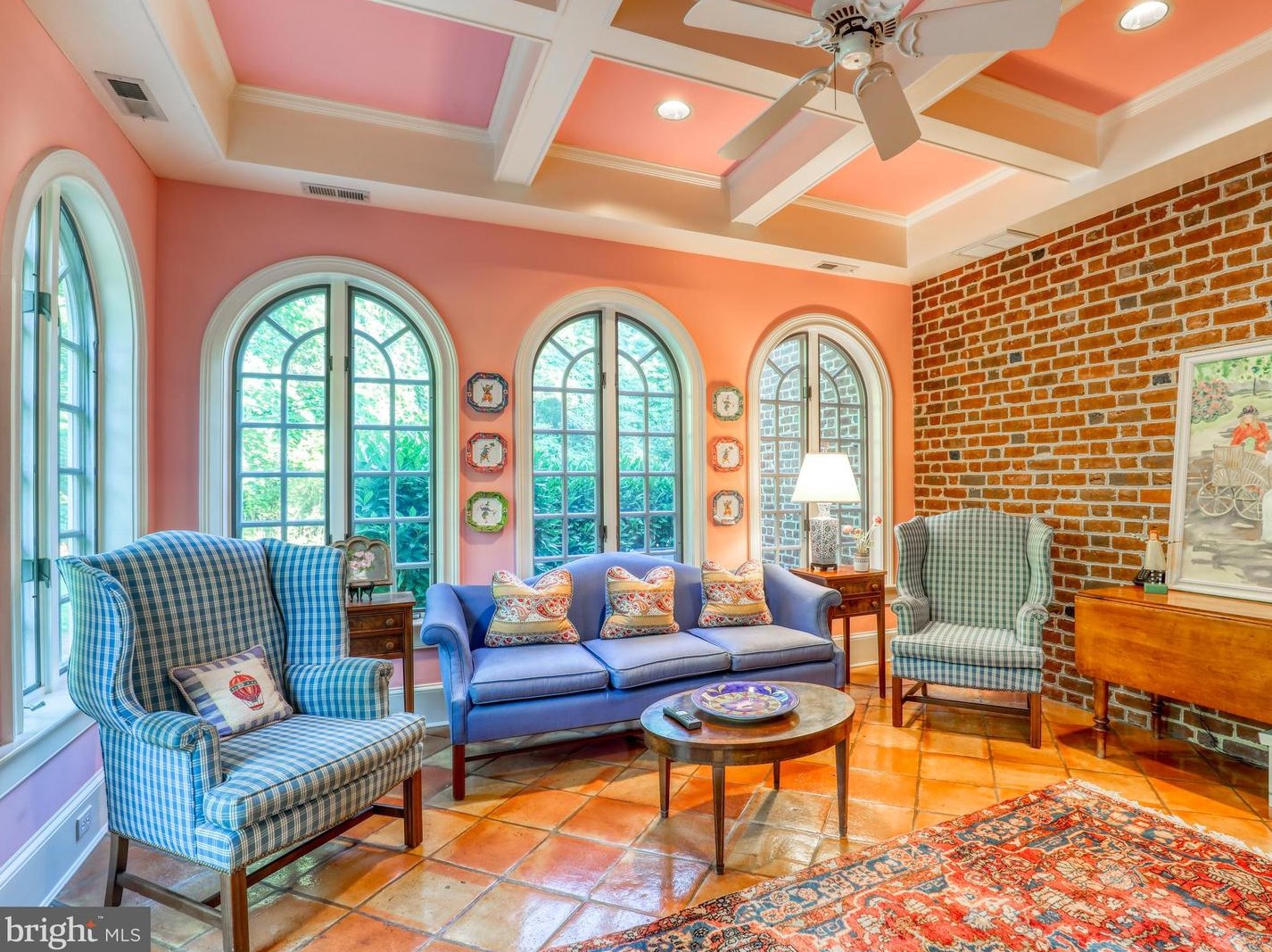 261 Merrifield Ln, Winchester VA 22602-2305 exterior