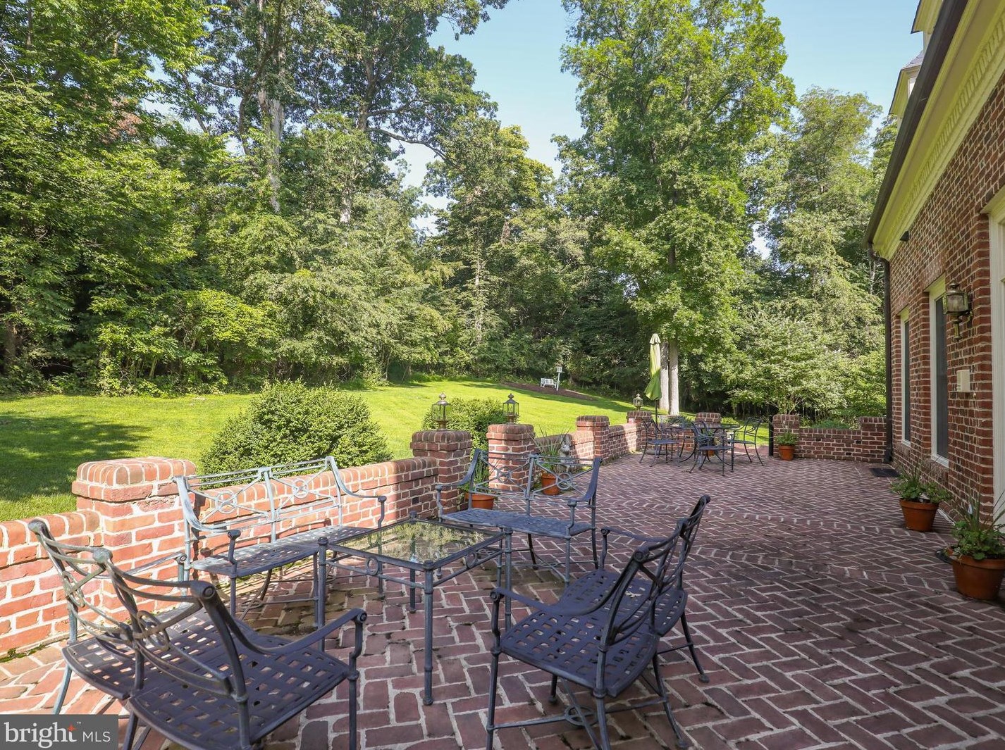 261 Merrifield Ln, Winchester VA 22602-2305 exterior