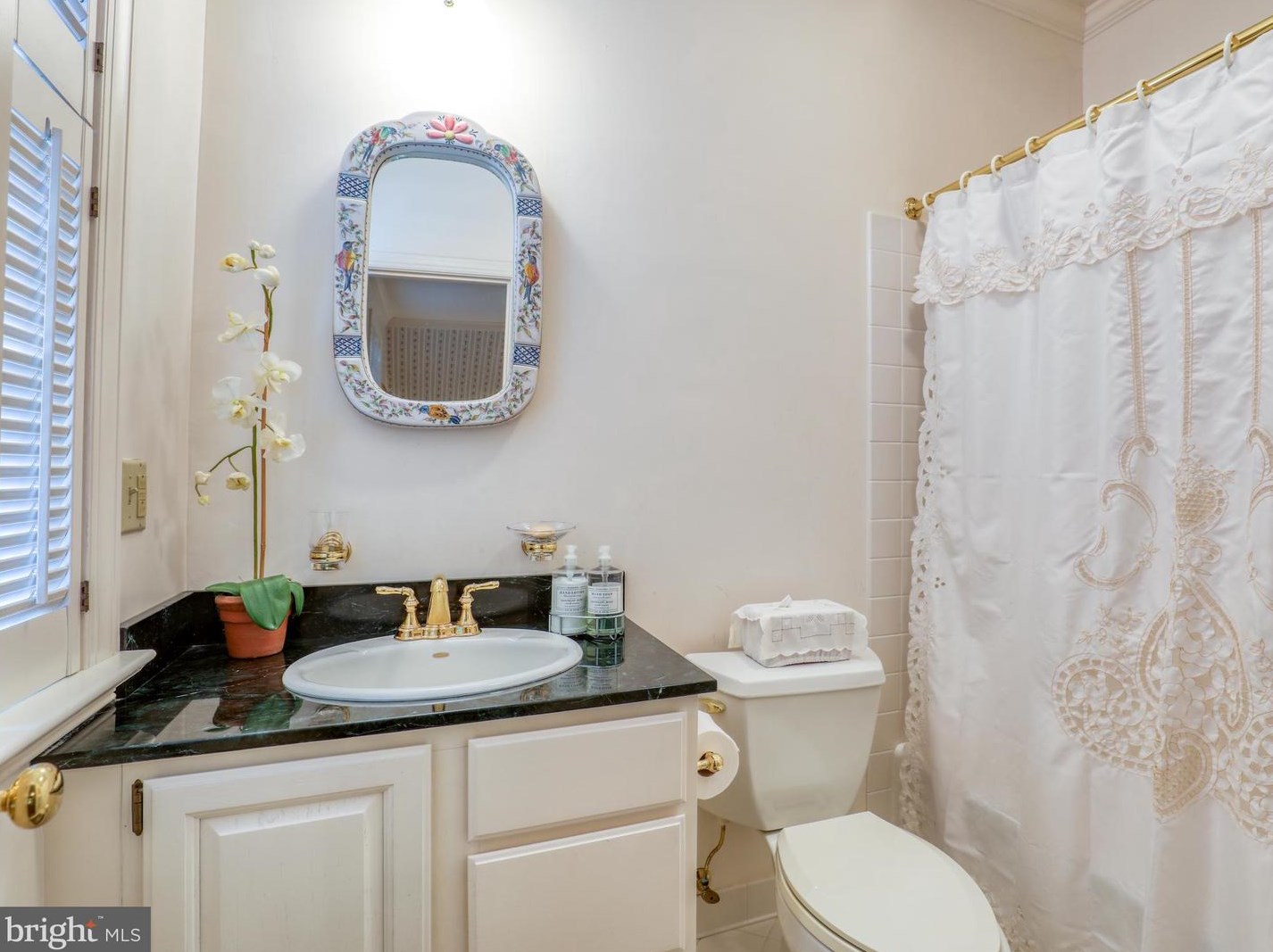 261 Merrifield Ln, Winchester VA 22602-2305 exterior