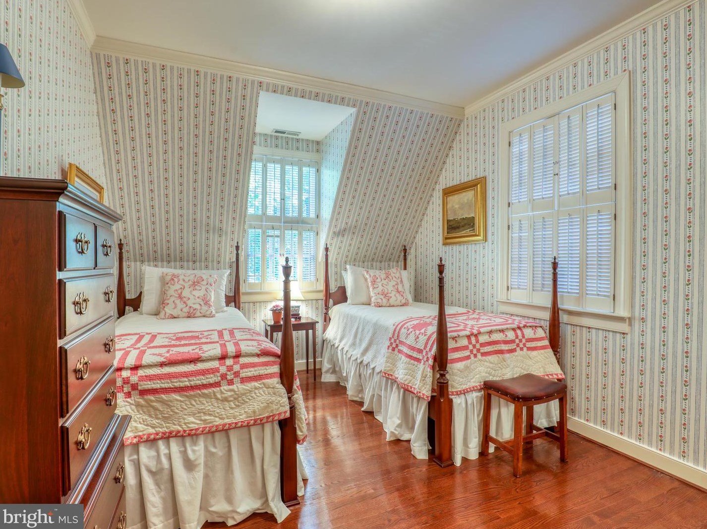 261 Merrifield Ln, Winchester VA 22602-2305 exterior