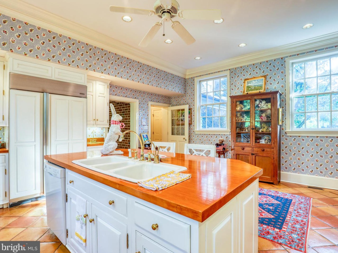 261 Merrifield Ln, Winchester VA 22602-2305 exterior