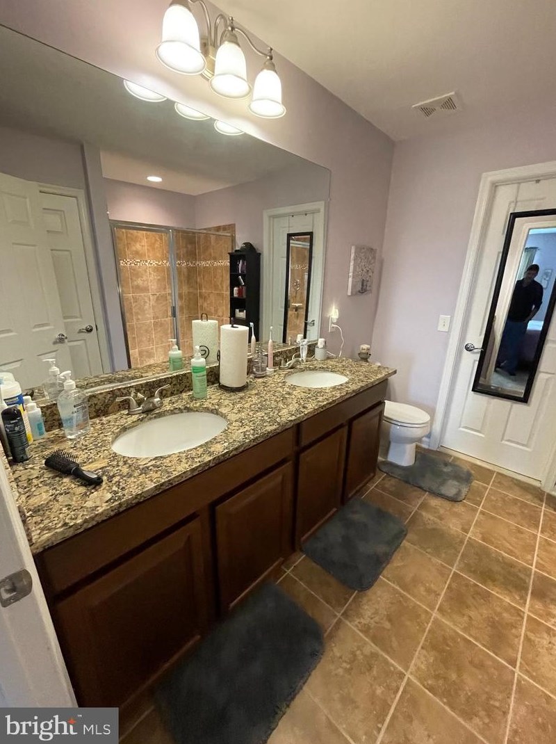 100 Eleven Moons Pl, Stephens City VA  22655 exterior