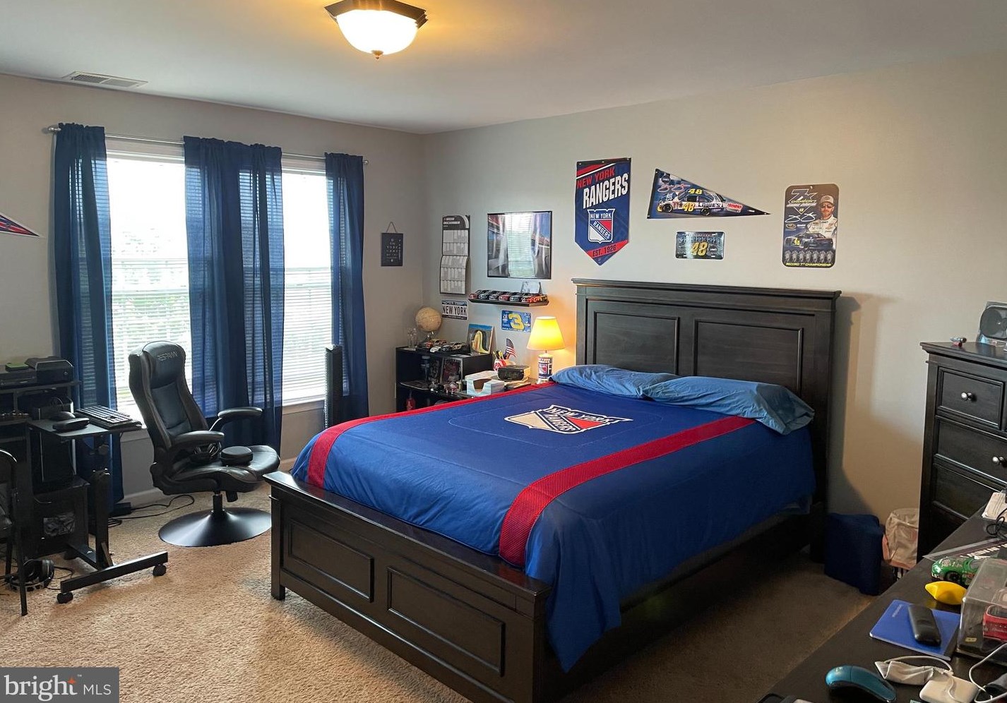 100 Eleven Moons Pl, Stephens City VA  22655 exterior