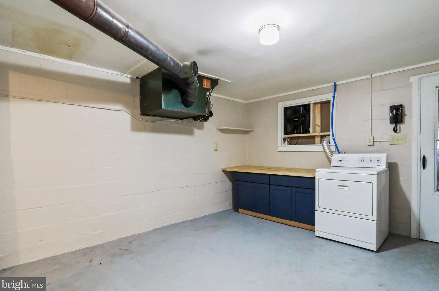 217 Poorhouse Rd, Winchester VA  22603-3844 exterior