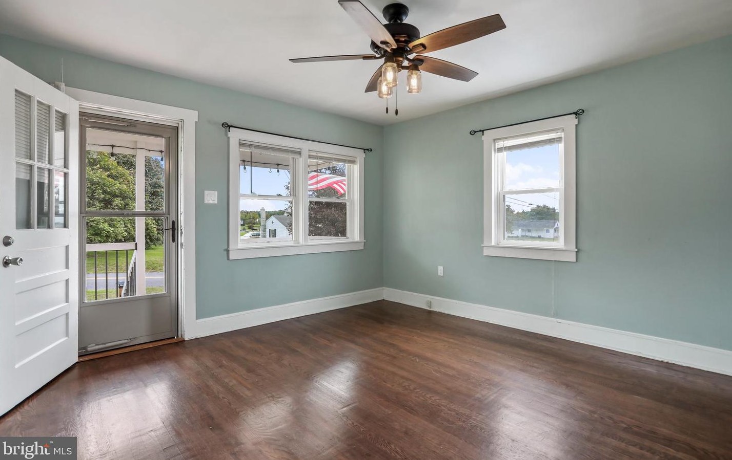 217 Poorhouse Rd, Winchester VA  22603-3844 exterior