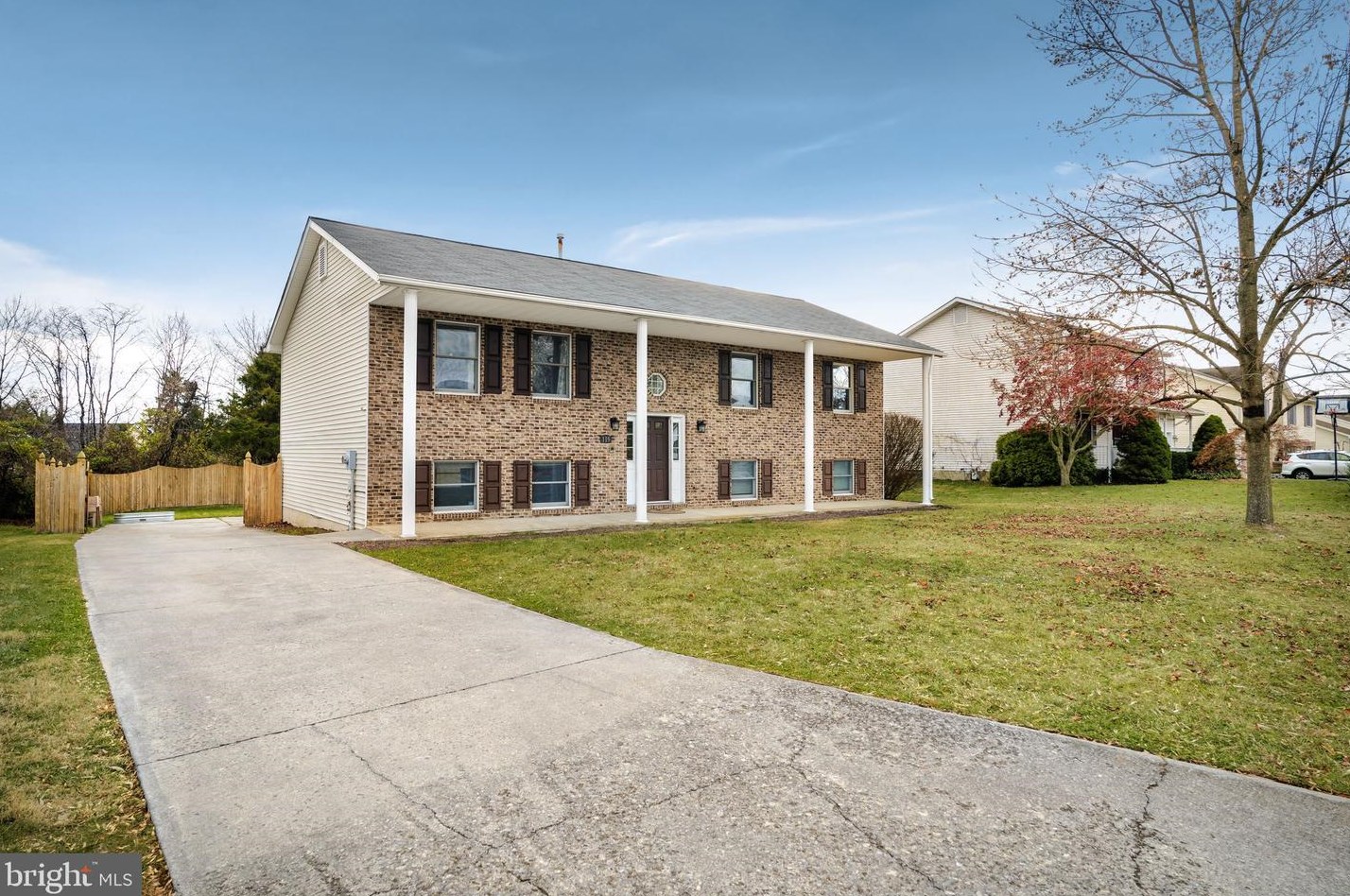 119 Button Bush Ave, Stephens City VA  22655-3446 exterior