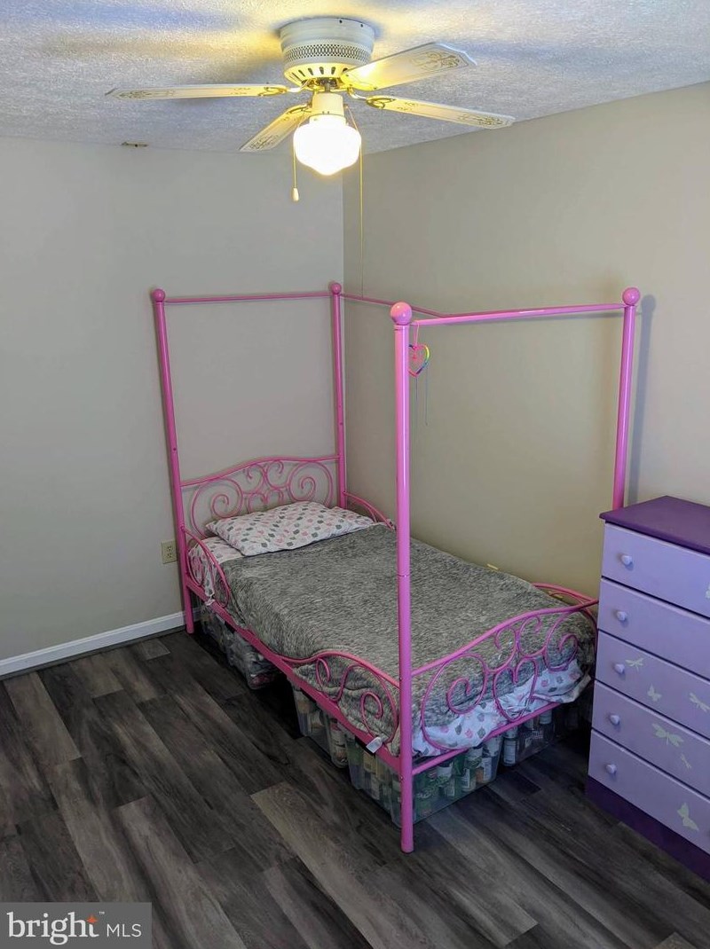 126 Obriens Cir, Winchester VA  22602-6122 exterior