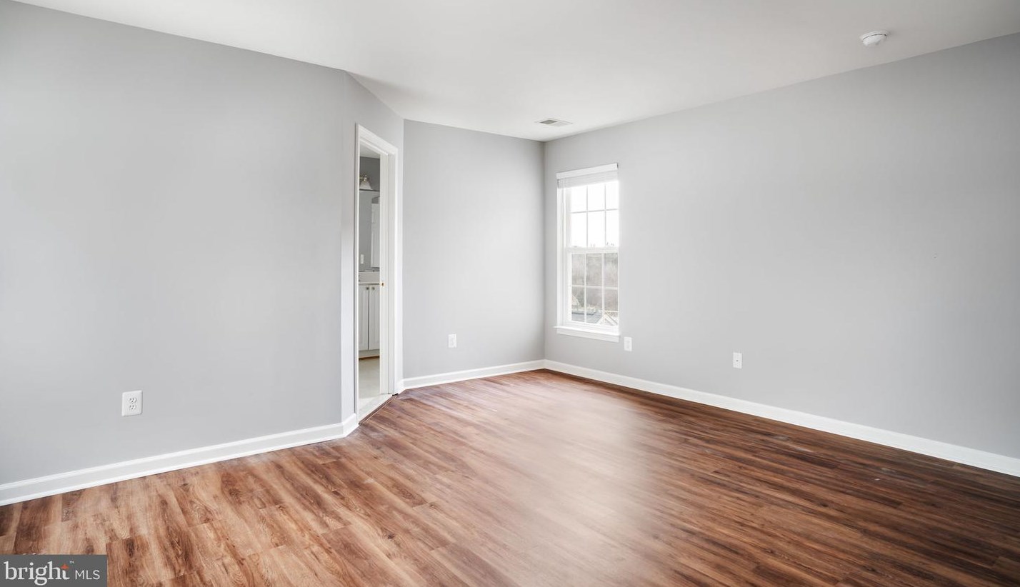 1197 Fairfax St, Stephens City VA  22655-2851 exterior