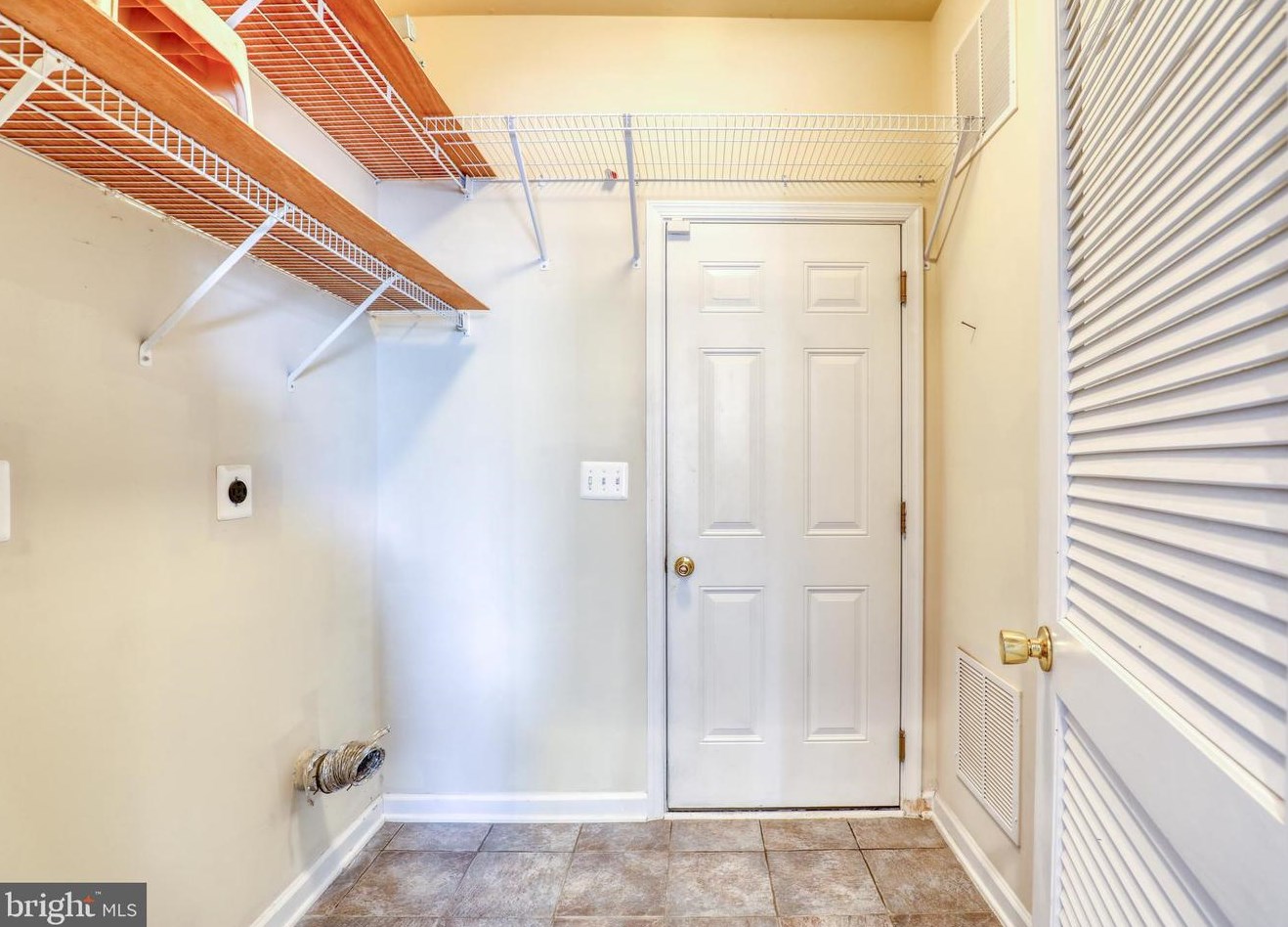 204 Spanish Oak Rd, Stephens City VA  22655-4058 exterior