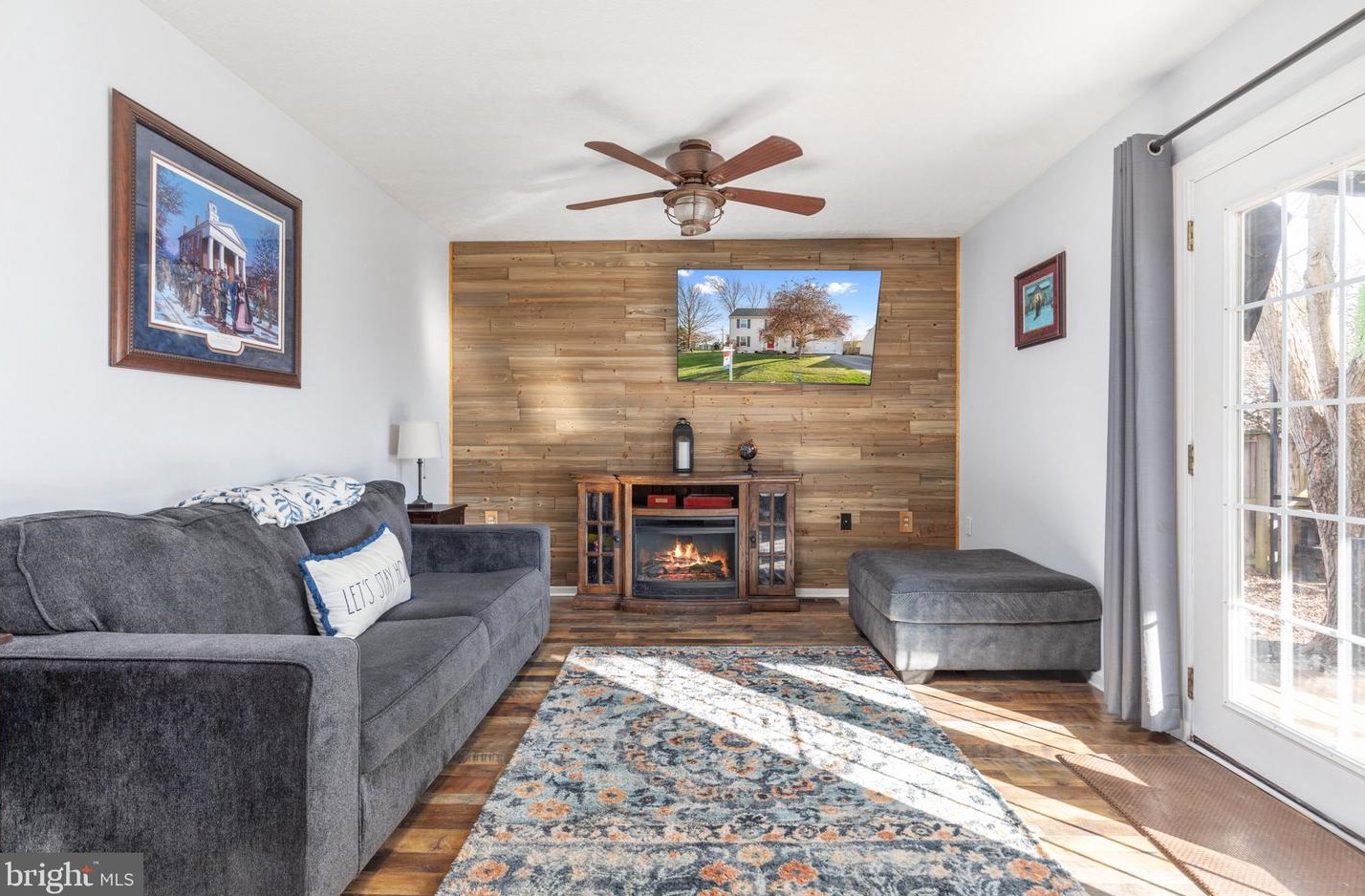 123 Nightingale Ave, Stephens City VA  22655-2413 exterior