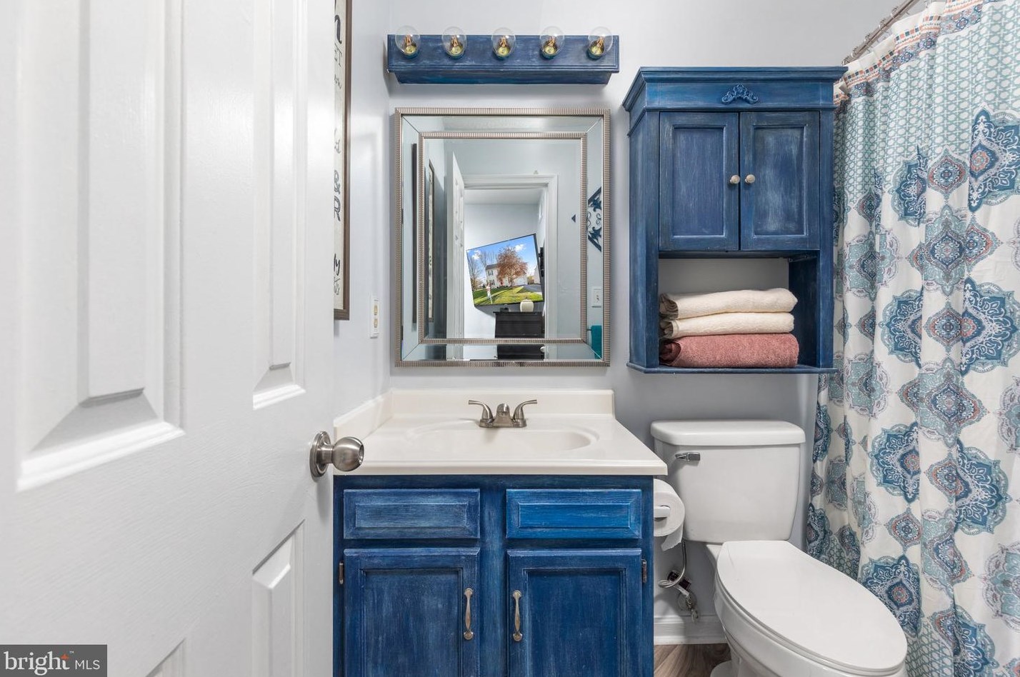 123 Nightingale Ave, Stephens City VA  22655-2413 exterior