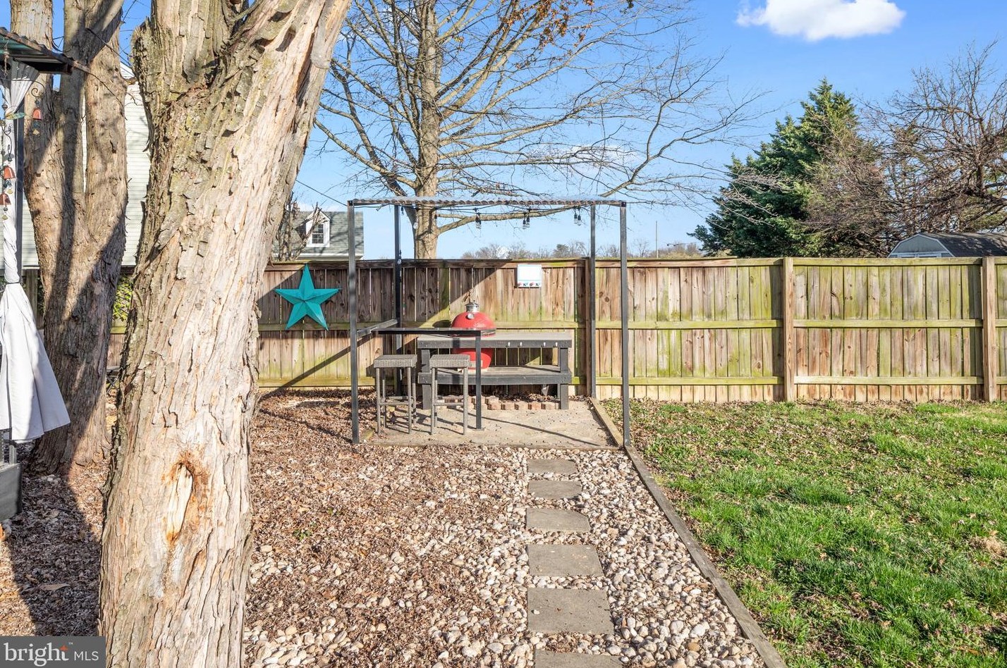 123 Nightingale Ave, Stephens City VA  22655-2413 exterior