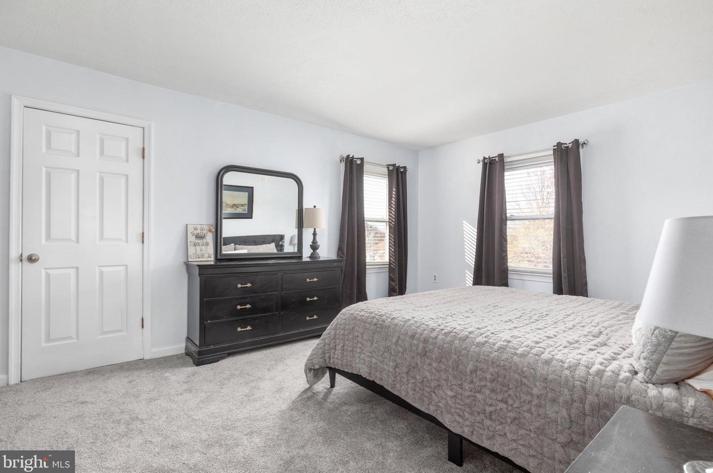 123 Nightingale Ave, Stephens City VA  22655-2413 exterior