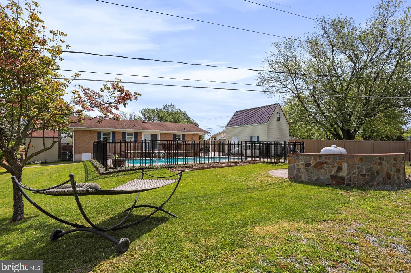 114 Highlander Rd, Stephens City VA  22655-2914 exterior