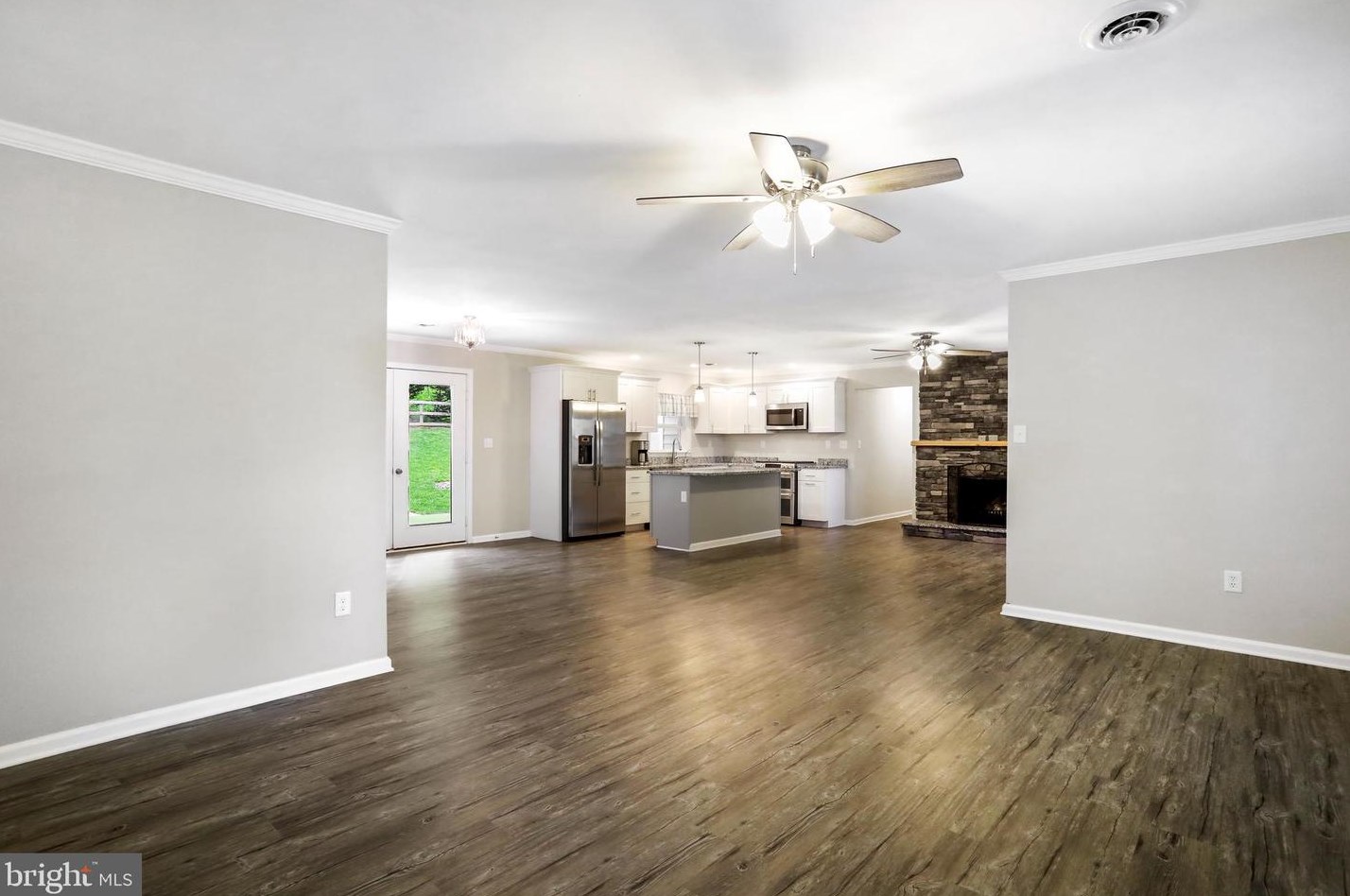 2621 Jones Rd, Winchester VA  22602-6639 exterior